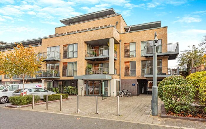 Apartment To Rent In Kingsley Walk, Cambridge, Cambridgeshire, CB5