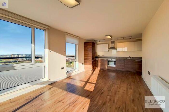 2 Bedroom Property To Rent In The Green, Southall UB2