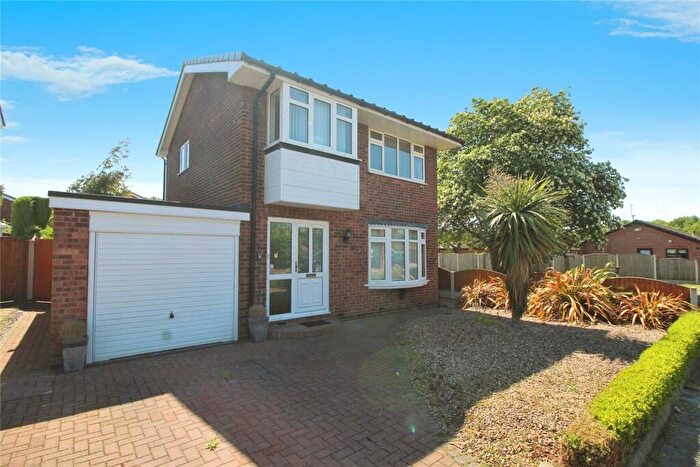 3 Bedroom Detached House For Sale In Clayworth Drive, Bessacarr, Doncaster, South Yorkshire, DN4