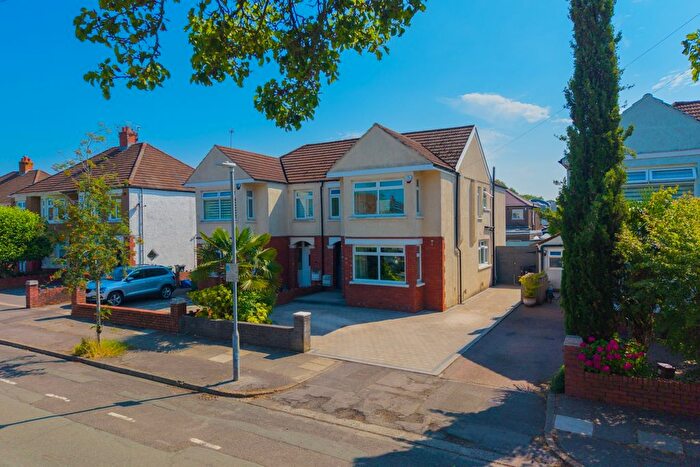 4 Bedroom Semi Detached House To Rent In St Agatha Road, Heath, CF14