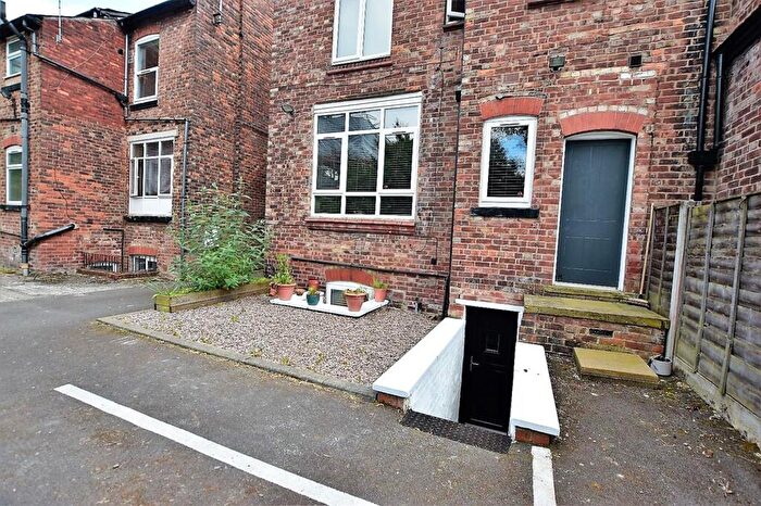 1 Bedroom Apartment For Sale In Clyde Road, Manchester, M20