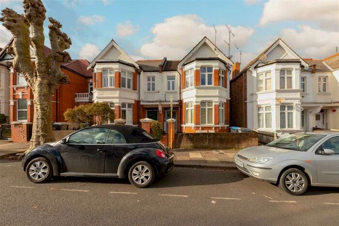3 Bedroom Maisonette To Rent In Cranhurst Road, Willesden Green, NW2