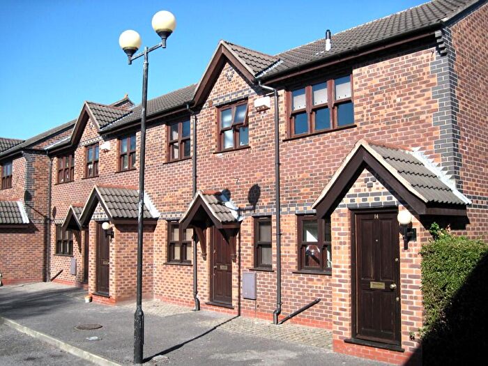 2 Bedroom Apartment To Rent In Elladene Park, Chorlton, M21