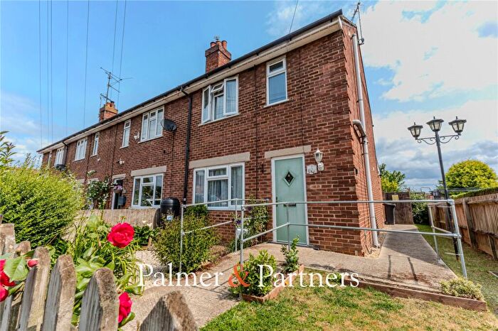 3 Bedroom End Of Terrace House For Sale In Cherry Tree Road, Stowmarket, Suffolk, IP14