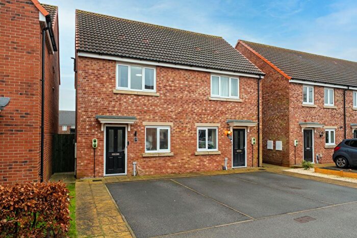 2 Bedroom Semi Detached House For Sale In Heather Court, Killinghall, HG3