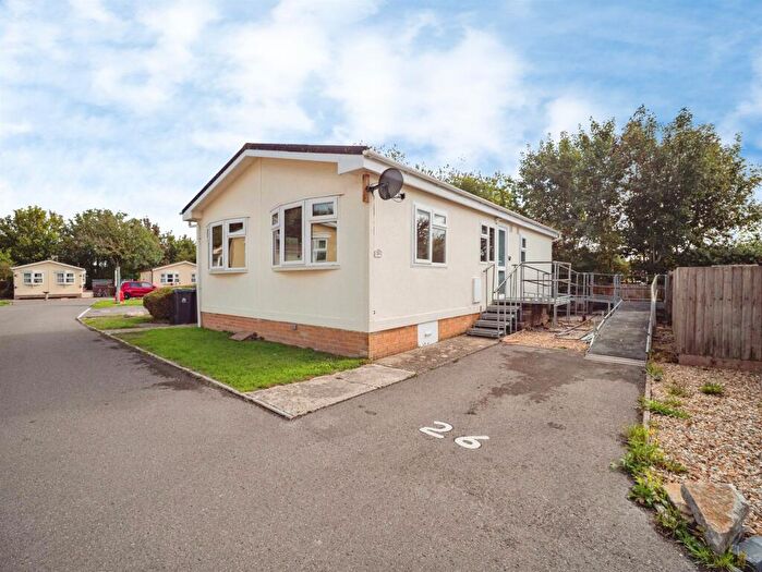 2 Bedroom Park Home For Sale In Railway Triangle Park Homes, Dorchester, DT1