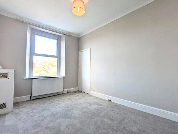 2 Bedroom End Of Terrace House To Rent In Lower Hanham Road, Hanham, Bristol, BS15