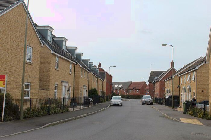 3 Bedroom Semi-Detached House To Rent In Great Western Park, OX11