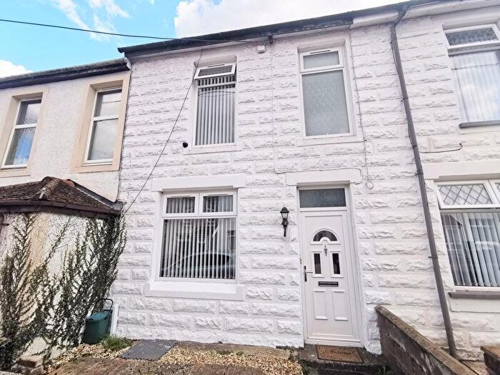 3 Bedroom Terraced House For Sale In Dol-Y-Felin Street, Caerphilly, CF83