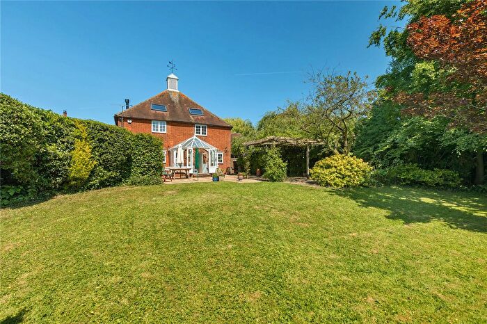 4 Bedroom Terraced House For Sale In Watery Lane, Kemsing, Sevenoaks, Kent, TN15