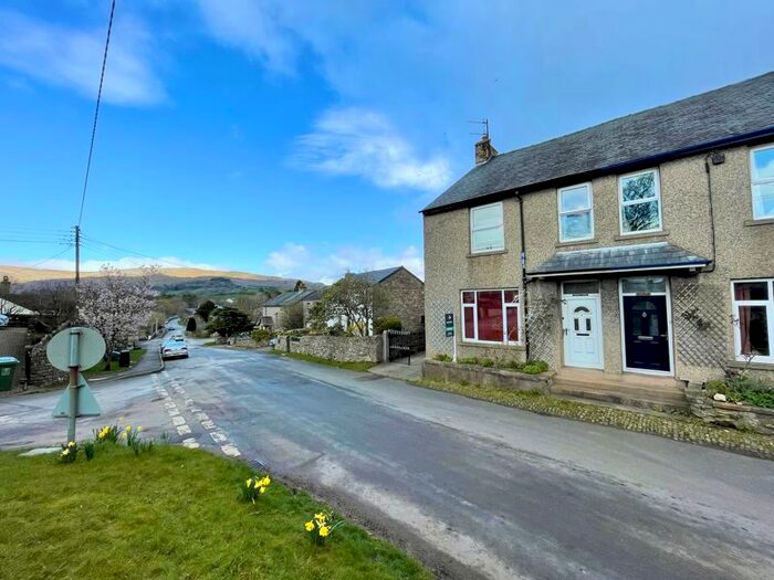 3 Bedroom Terraced House For Sale In Church Brough, Kirkby Stephen, CA17
