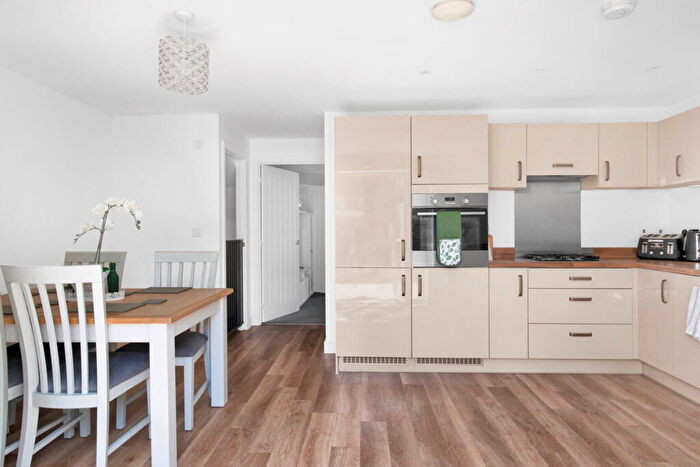 3 Bedroom Semi Detached House For Sale In Webb Close, Bordon, Hampshire, GU35