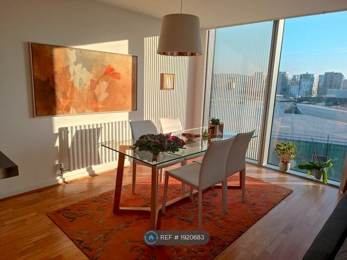 2 Bedroom Flat To Rent In Cavatina Point, London, SE8