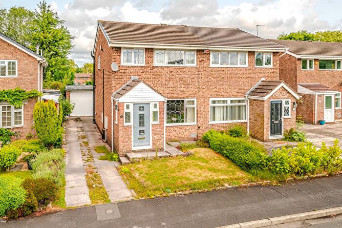 3 Bedroom Semi Detached House For Sale In Deerfold, Chorley, PR7