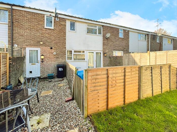 1 Bedroom Flat For Sale In Cambrian Way, Basingstoke, RG22
