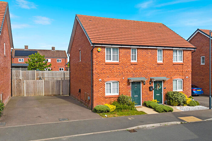 2 Bedroom House For Sale In , Dolly Tub Lane, Ansley, Warwickshire, CV10