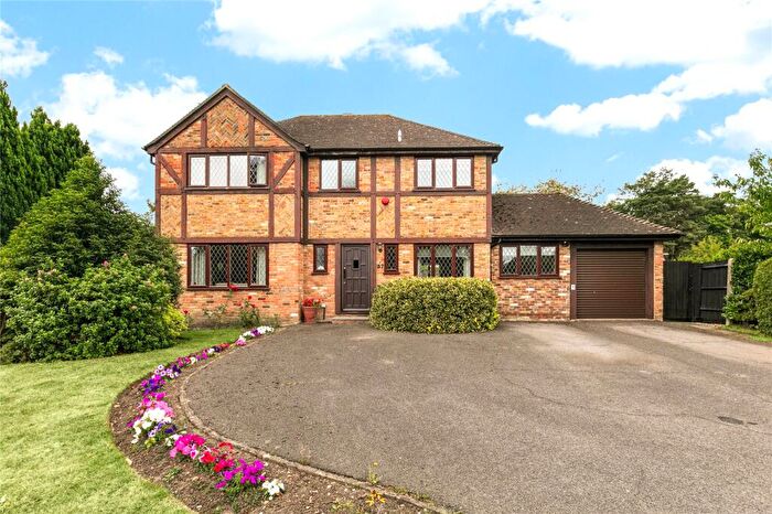4 Bedroom Detached House For Sale In Redditch, Bracknell, Berkshire, RG12