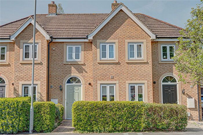 2 Bedroom Terraced House For Sale In Culverhouse Road, Swindon, Wiltshire, SN1