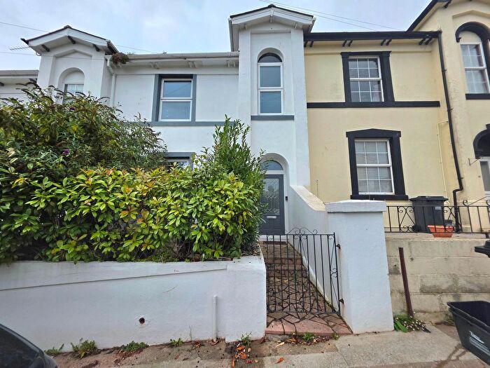 3 Bedroom Property To Rent In Church Street, Torquay, TQ2