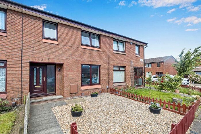 3 Bedroom Property To Rent In Laichpark Road, Edinburgh, EH14