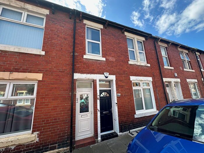2 Bedroom Flat For Sale In Vine Street, Wallsend, Tyne And Wear, NE28