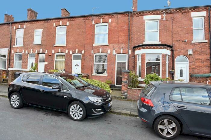 2 Bedroom House To Rent In Thornley Street, Hyde, Cheshire, SK14