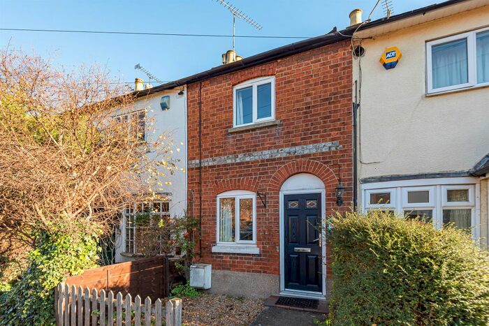 2 Bedroom Cottage To Rent In North Town Road, Maidenhead, SL6