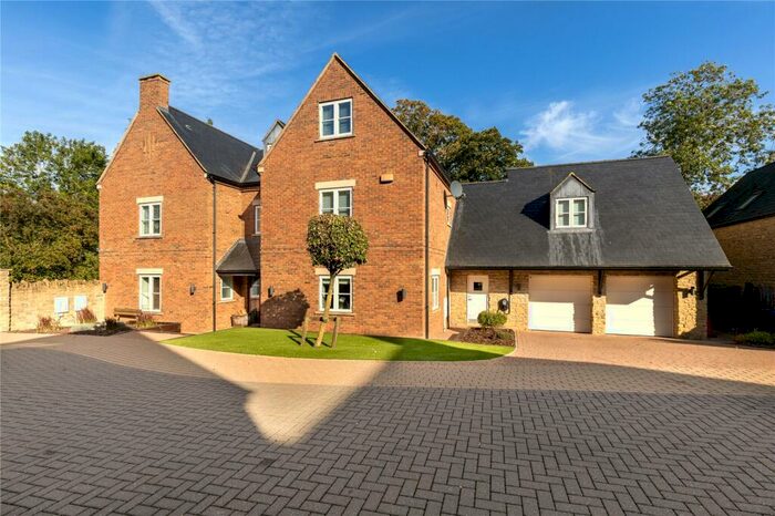 5 Bedroom Detached House For Sale In Towcester Road, Silverstone, Towcester, Northamptonshire, NN12