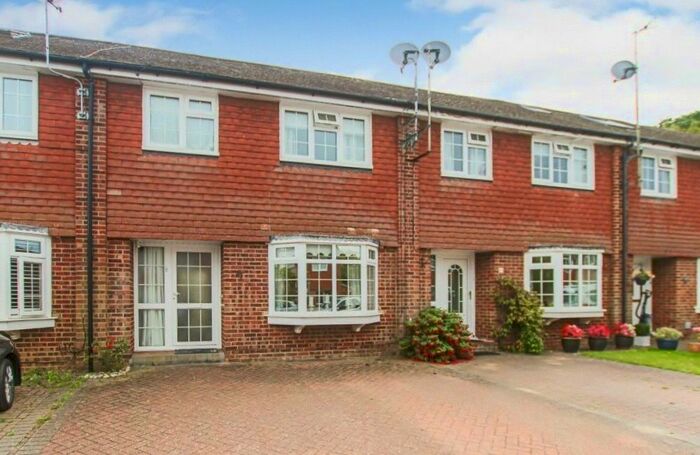 3 Bedroom Terraced House To Rent In Newlands Crescent, East Grinstead, West Sussex, RH19
