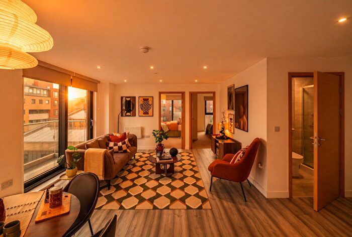 2 Bedroom Apartment To Rent In The Radiant, Kirkstall Road, Leeds, LS3