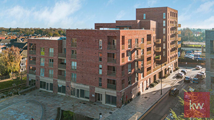 1 Bedroom Apartment For Sale In St. Ives Road, Maidenhead, SL6