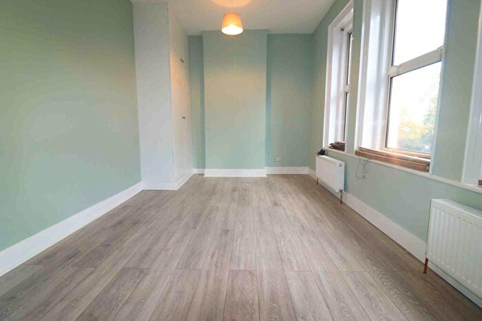 1 Bedroom Flat To Rent In Sydenham Road, SE26
