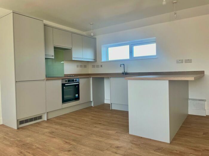 2 Bedroom Apartment To Rent In Ainsworth Court, Canterbury Street, Gillingham, ME7