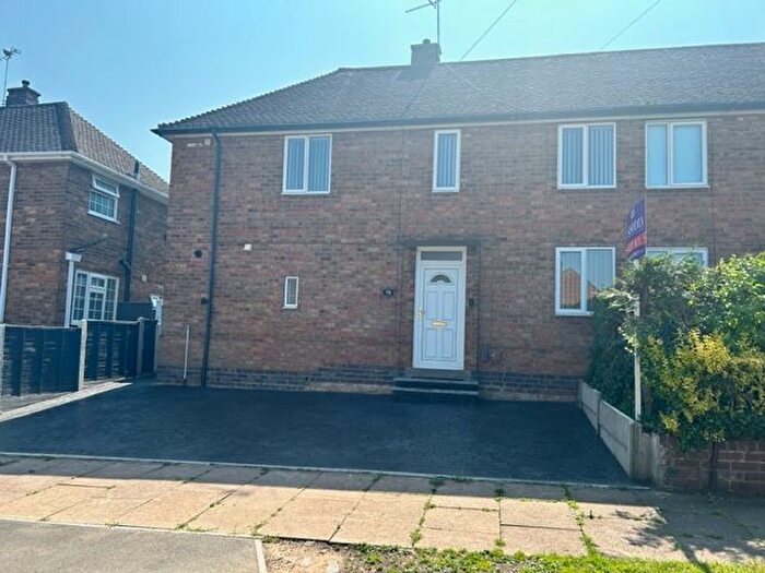 3 Bedroom Semi-Detached House To Rent In Withcote Avenue, Leicester, LE5