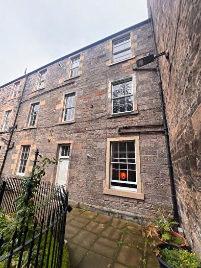 1 Bedroom Flat To Rent In St Stephen Place, Stockbridge, Edinburgh, EH3