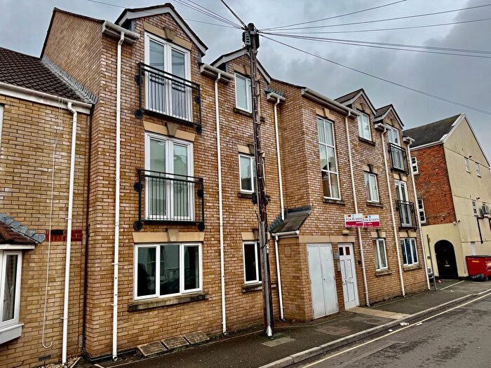 1 Bedroom Flat To Rent In Eastbourne Road, Taunton, TA1