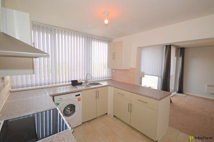 2 Bedroom Apartment To Rent In Kenilworth Court, Styvechale, Coventry, CV3