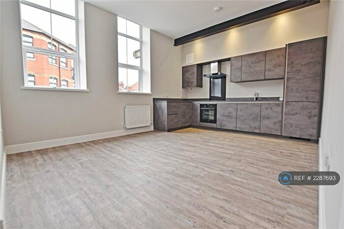 2 Bedroom Flat To Rent In Artizan Road, Northampton, NN1