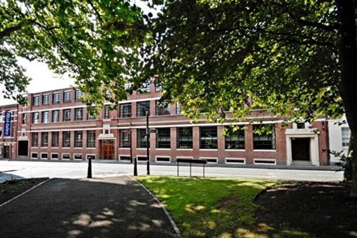 Apartment To Rent In St Pauls Place, St Pauls Square, Birmingham, B3