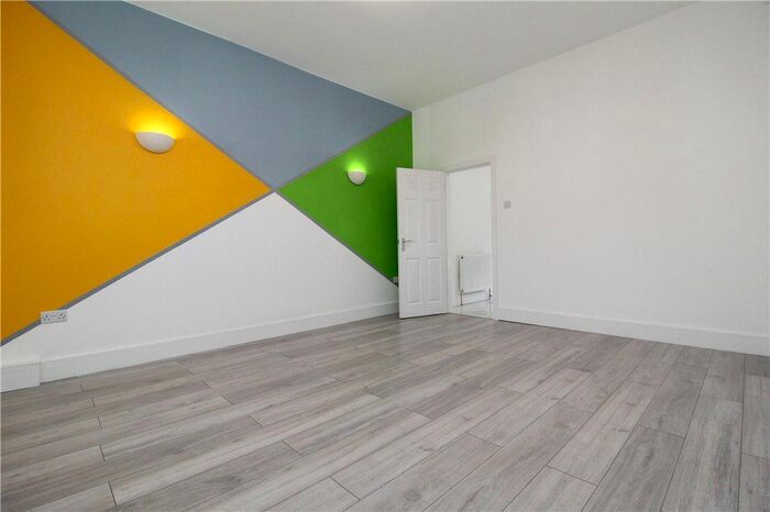 Studio To Rent In Melbourne Avenue, Ealing, W13