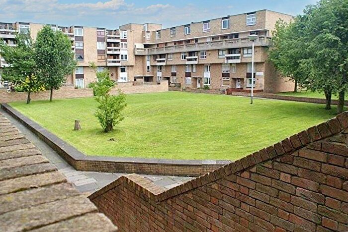 2 Bedroom Apartment For Sale In Collingwood Court, Washington, Tyne And Wear, NE37