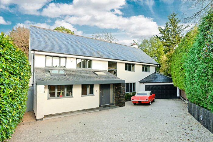 6 Bedroom Detached House To Rent In Millbrook, Weybridge, Surrey, KT13