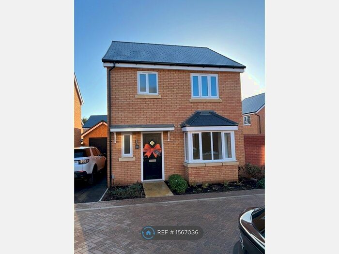 3 Bedroom Detached House To Rent In Hen Way, Fordham Heath, Colchester, CO3