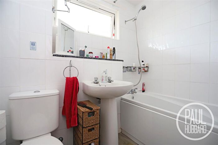 1 Bedroom Flat To Rent In Langley Walk, Norwich, Norfolk, NR2