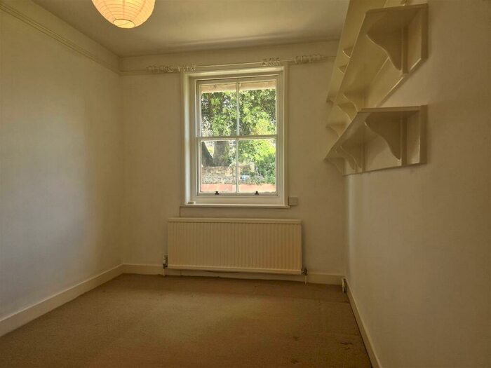 2 Bedroom Apartment To Rent In Maltravers Street, Arundel, BN18