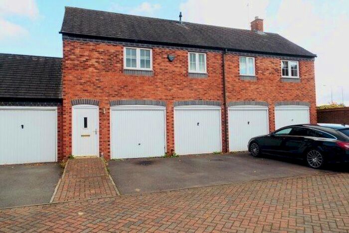 2 Bedroom Property To Rent In Agincourt Road, Lichfield, WS14