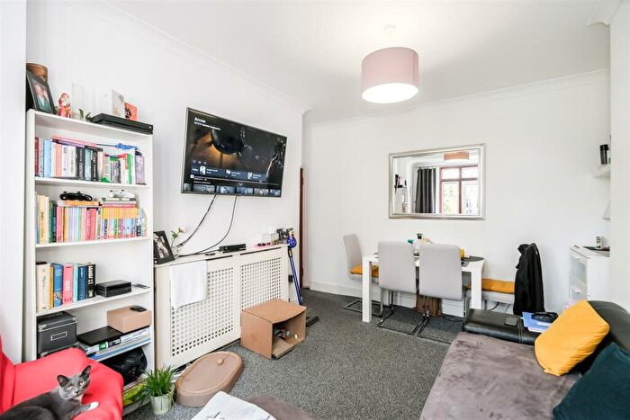 3 Bedroom Terraced House For Sale In Wadham Avenue, Walthamstow, E17