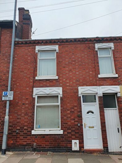 3 Bedroom Terraced House To Rent In Heron Street, Stoke-On-Trent, ST4