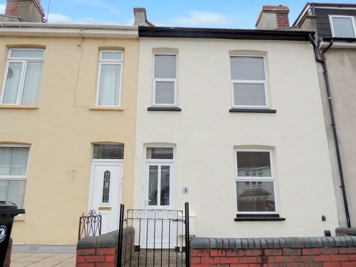 3 Bedroom Terraced House To Rent In Tredegar Road, Bristol, BS16