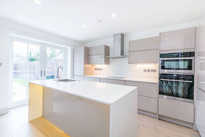 4 Bedroom Semi Detached House For Sale In Lambourne Place, Ickenham, Uxbridge, UB10